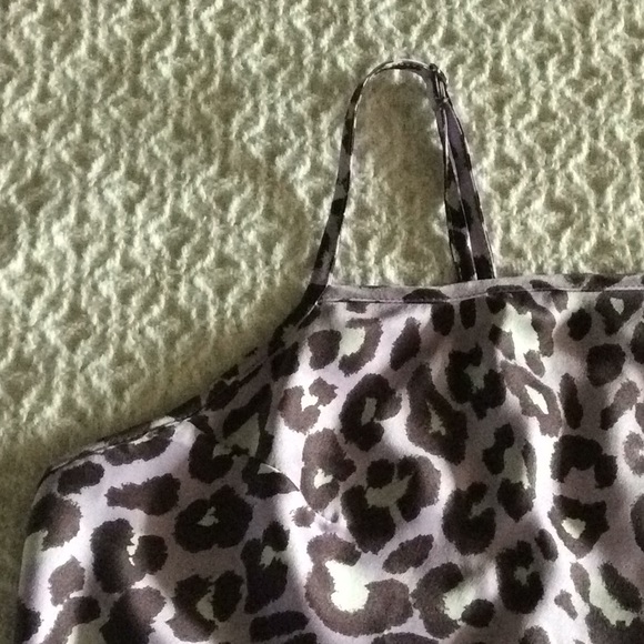 🟣VS Cami - Picture 2 of 5